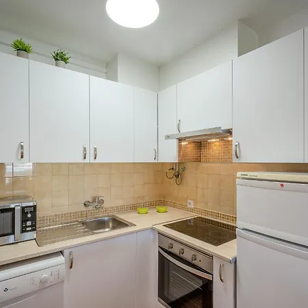 Ivone By Sunnyway Apartamento *