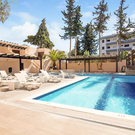 Ivone By Sunnyway Апартаменты *