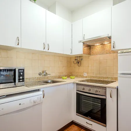 Ivone By Sunnyway * Албуфейра