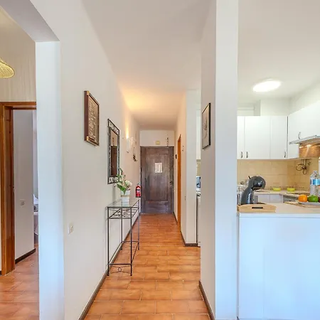 Apartment Ivone By Sunnyway *